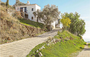 Amazing home in SAYALONGA with WiFi, Private swimming pool and 3 Bedrooms